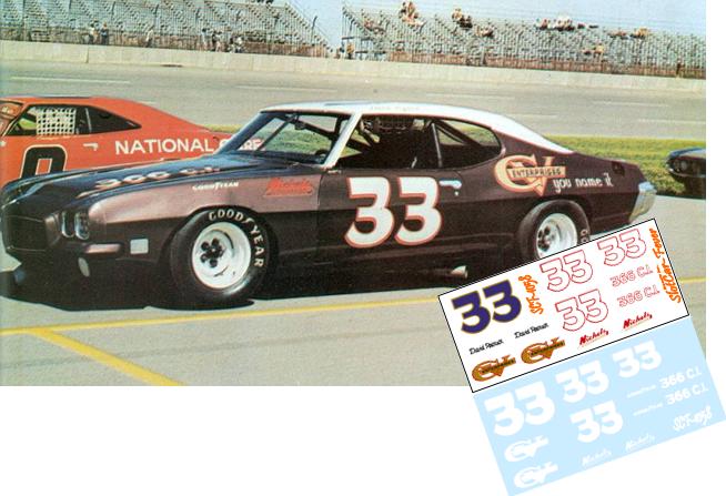 SCF1058-C #33 David Pearson Pontiac GTO