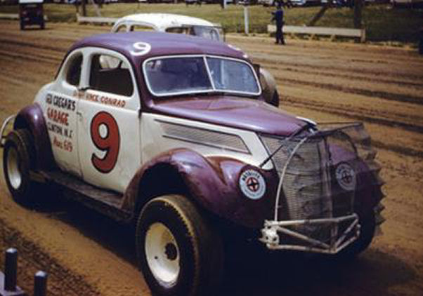 SCF_340-C #9 Vince Conrad 37 Ford coupe