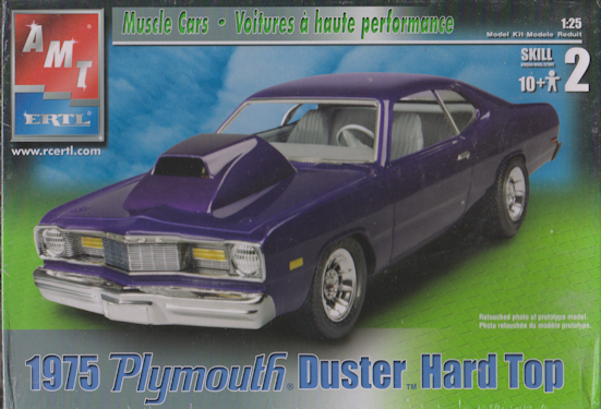 AMT_38155 1975 Plymouth Duster Hard Top (1:25)