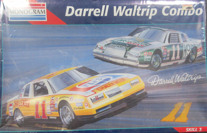 MON_6391 Darrell Waltrip Combo Racecar 1:24th Model Kit