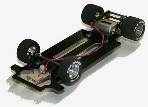 PRO-612R New Pro-Track 1:24 ull Scale Hardbody Roller w/Cheetah II Motor & Body Mounts