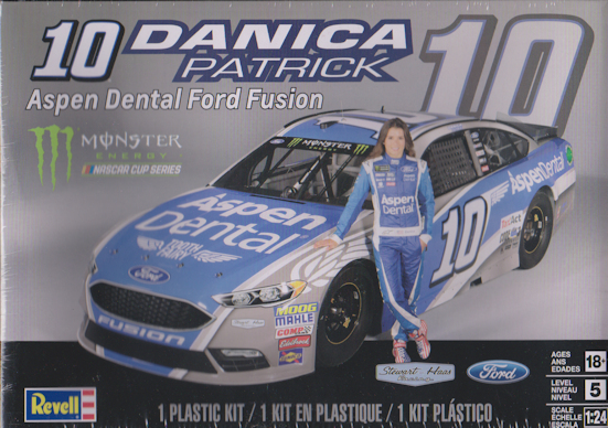 REV_85-4219 #10 Danica Patrick 2017 Ford Fusion model Kit