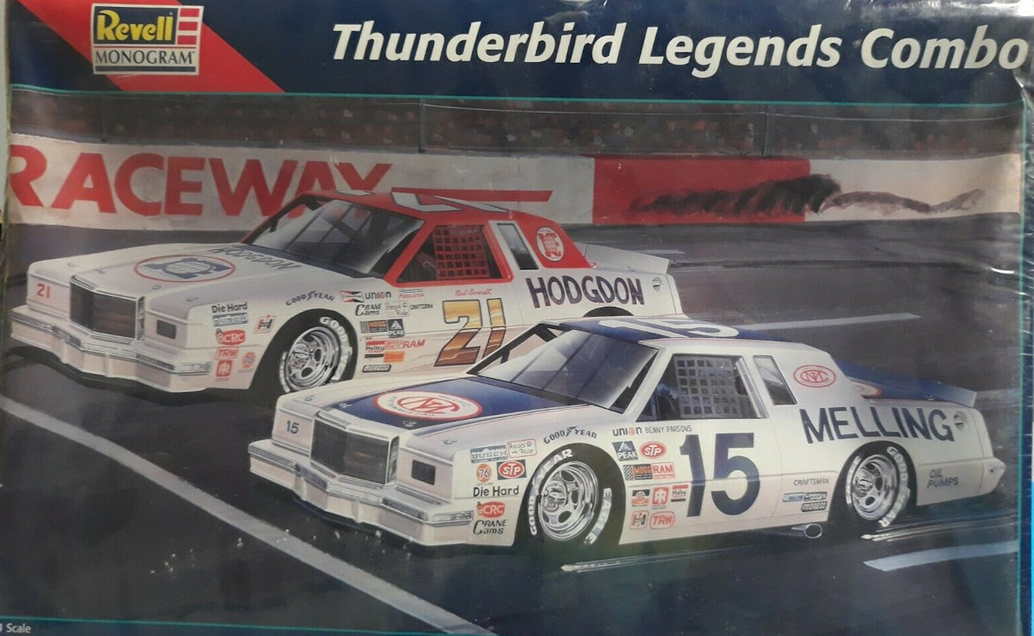 REV_85-6857 Ford Thunderbird Legends Combo Sealed Kit 1/24