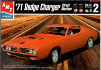 AMT_30054 '71 Dodge Charger Street Machine model kit (1:25)