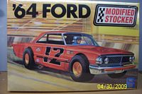 AMT_21858p '64 Ford Modified Stocker (1:25)