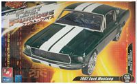 AMT_38509 1967 Ford Mustang "Fast & Furious" model kit (1:25)