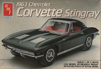 AMT_6520 191963 Corvette Stingray (1:25)