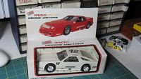 IROC-41035w White IROC 1990 Dodge Daytona (1:24)
