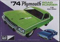MPC_920M 1974 Plymouth Road Runner Plastic Model Kit (1:25)